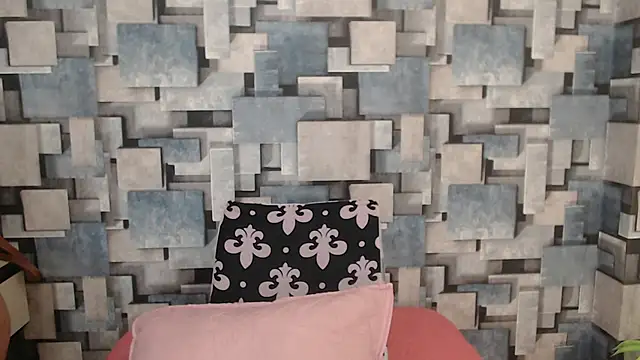 angel dthroatt online show from December 1, 2025, 12:17 pm