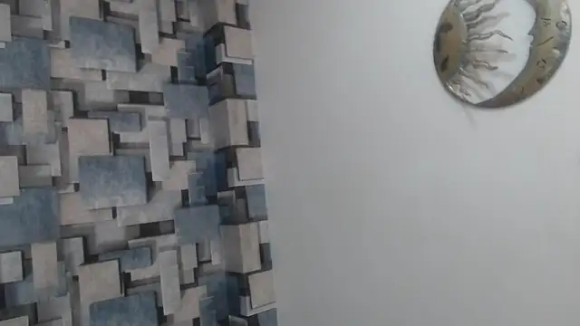 angel dthroatt online show from December 20, 2025, 12:08 pm