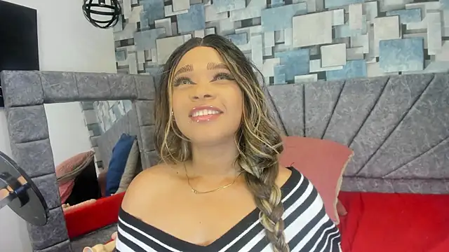 angel dthroatt online show from July 15, 2026, 12:12 pm
