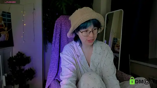 Melissa Wells online show from May 6, 2026, 9:52 pm