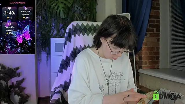 Melissa Wells online show from June 9, 2026, 8:43 pm