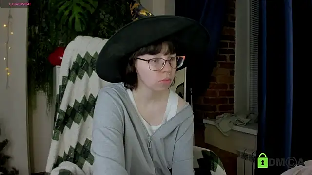 Melissa Wells online show from June 17, 2026, 11:47 pm