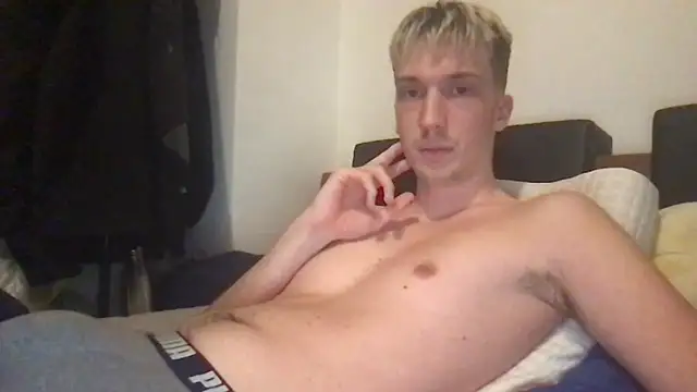 Snapshot of hungandfun05 chatting on December 4, 2024, 11:08 pm hungandfun05 online show from December 4, 2024, 11:08 pm