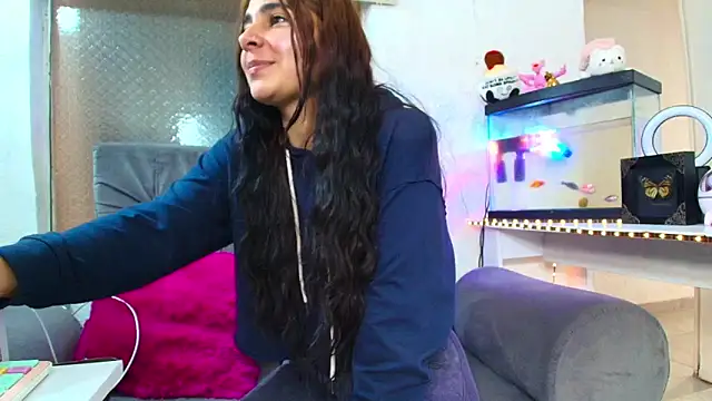 Meganmilk1 online show from September 10, 2025, 4:28 pm