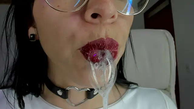 Katty mouth online show from February 14, 2025, 7:02 pm