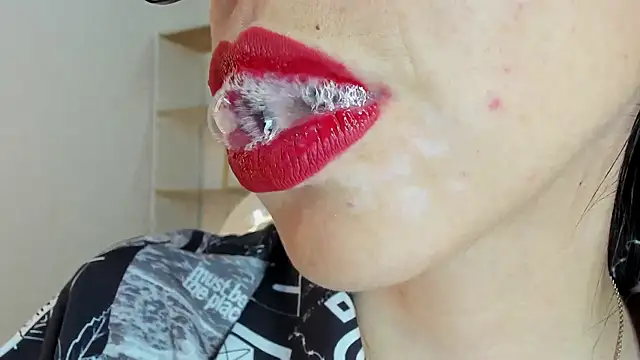 Katty mouth online show from October 3, 2025, 8:54 pm