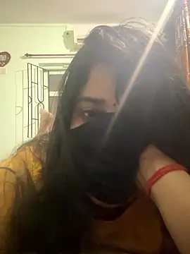 Snapshot of hitlar1026 chatting on January 5, 2026, 7:39 pm hitlar1026 online show from January 5, 2026, 7:39 pm