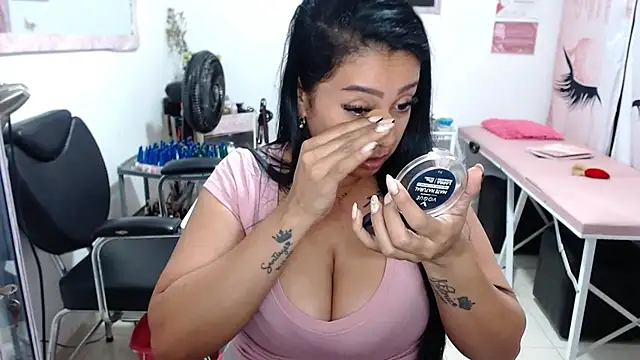 titsbiglovers online show from September 24, 2025, 9:32 pm