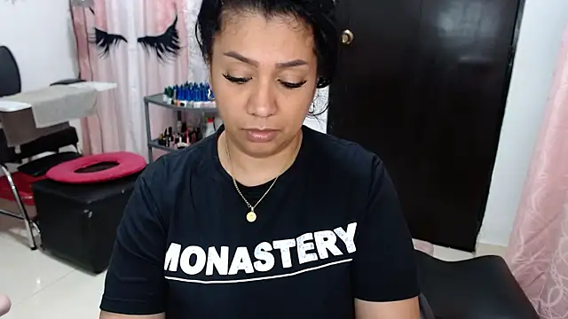 titsbiglovers online show from March 2, 2026, 8:27 pm