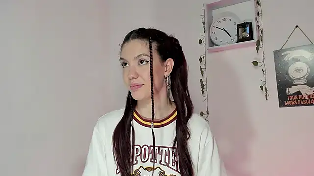 Emperatriiz online show from December 25, 2024, 9:54 pm