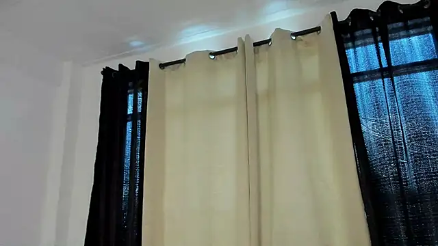 Emperatriiz online show from March 13, 2026, 5:51 pm