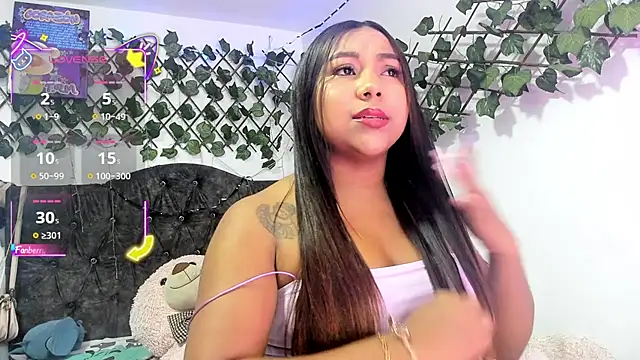 PaulinaSwan online show from October 12, 2025, 5:53 am