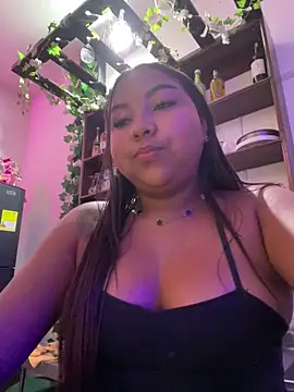 PaulinaSwan online show from October 25, 2025, 11:16 pm