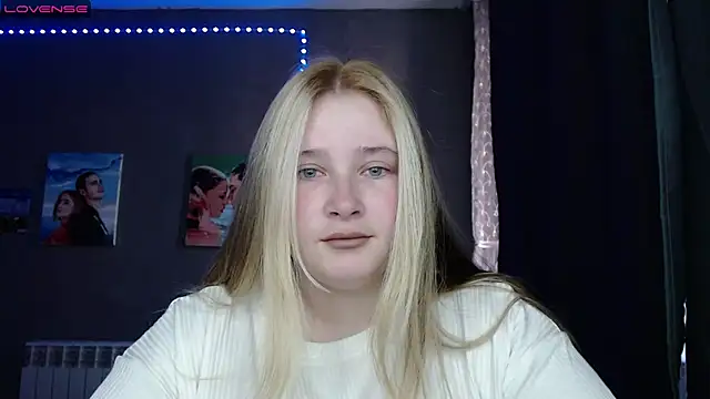 Light Luna online show from October 19, 2025, 7:22 am