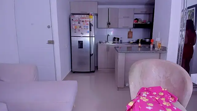 kimmysantoo online show from October 5, 2025, 11:50 pm