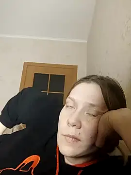 LeraSweet online show from February 19, 2025, 8:20 pm