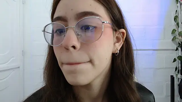 BlairVicent online show from October 3, 2025, 3:13 pm