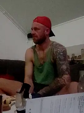 eltoulou online show from March 19, 2025, 9:48 pm