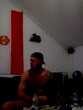 eltoulou online show from March 2, 2025, 5:41 pm