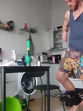 eltoulou online show from March 20, 2025, 4:53 pm