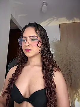 Snapshot of gretta_kler1 chatting on July 31, 2026, 11:46 pm gretta kler1 online show from July 31, 2026, 11:46 pm