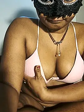 FANTASY QUEEN 07 online show from January 14, 2026, 9:02 am