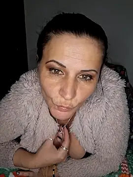 Snapshot of anaaamariaaaa chatting on February 10, 2026, 6:40 pm anaaamariaaaa online show from February 10, 2026, 6:40 pm