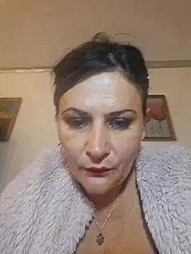 Snapshot of anaaamariaaaa chatting on October 21, 2025, 12:15 pm anaaamariaaaa online show from October 21, 2025, 12:15 pm