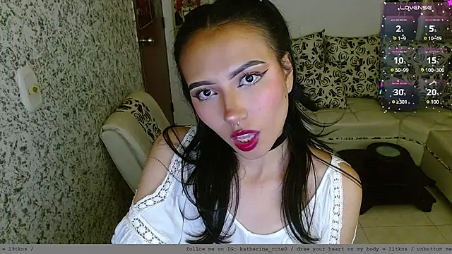 wild kittys online show from June 5, 2026, 3:55 am