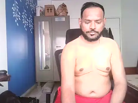 lovbombayduck11 online show from December 22, 2025, 6:24 am