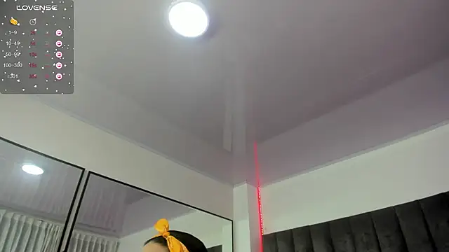 natalia curvy1 online show from February 27, 2025, 5:47 pm