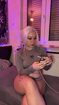 kinkygirl420x online show from December 4, 2025, 7:57 pm