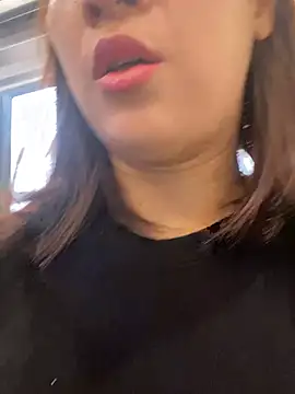 Chun Ae95 online show from February 3, 2026, 3:15 am