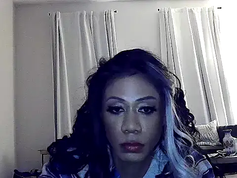 CaramelDipper online show from March 18, 2025, 6:17 am