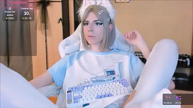 FemAlexa  online show from February 17, 2026, 5:43 pm