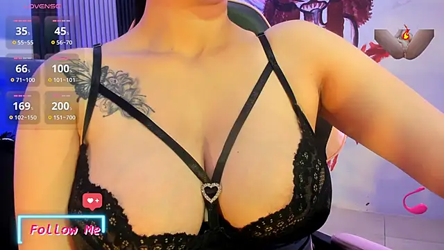 Snapshot of nathalia_zamu chatting on March 3, 2026, 4:30 am nathalia zamu online show from March 3, 2026, 4:30 am