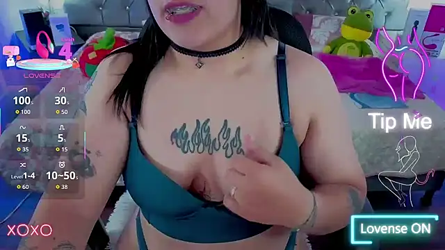 NatalieHarris online show from October 4, 2025, 6:20 pm