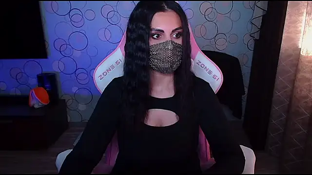   Yasmina   online show from October 3, 2025, 5:31 am