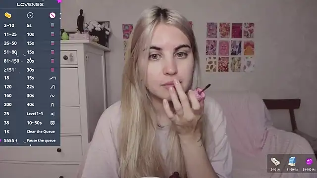 pawpaws online show from September 18, 2025, 6:05 am