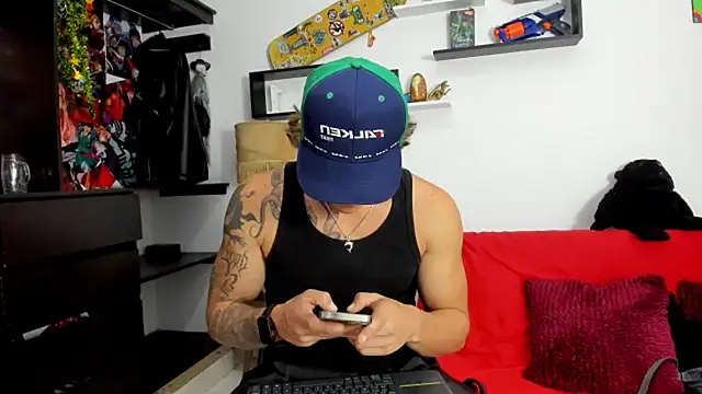 Tom Krakow online show from February 27, 2025, 7:04 pm