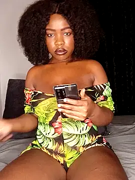 rosey cheeks online show from March 9, 2025, 3:32 am