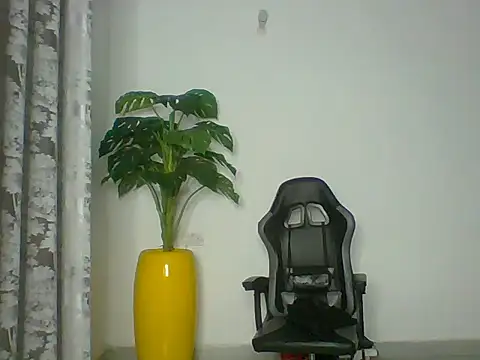 rosey cheeks online show from February 18, 2026, 1:03 am