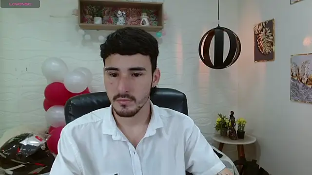 DmitriSanders online show from February 27, 2025, 8:53 pm