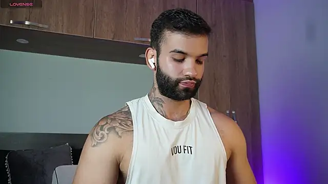 MarkHazze online show from October 9, 2025, 7:25 pm