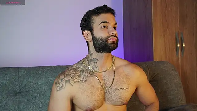 MarkHazze online show from October 29, 2025, 11:03 pm