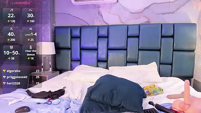 Nahomi Wild online show from January 15, 2025, 12:41 am