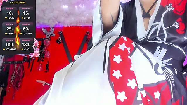 jena derboo online show from October 31, 2025, 10:23 am