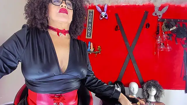 jena derboo online show from May 5, 2026, 10:40 am