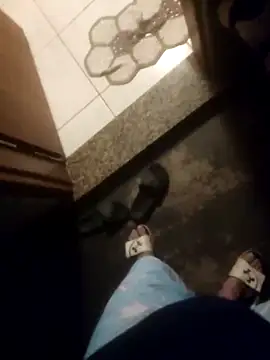 dredre1069 online show from February 25, 2026, 3:29 am