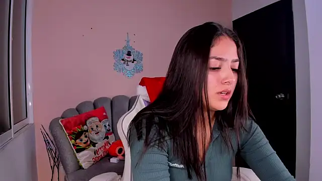 lili turner online show from December 28, 2024, 12:15 am